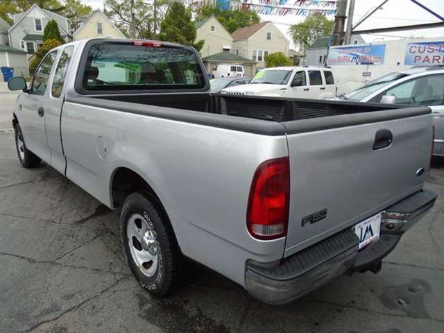 Ford F-150 2002 photo 3